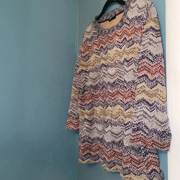 Missoni women’s top - medium- 3/4 sleeve - colorful pattern - Picture 4 of 5